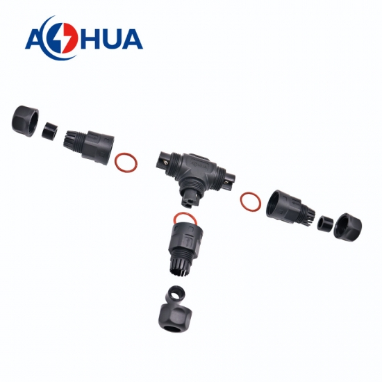 4芯三通防水接頭